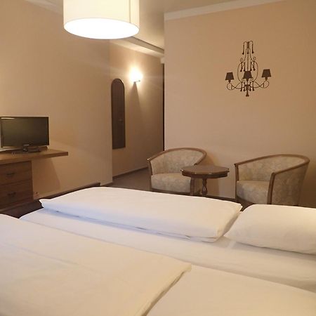 Hotel Du Parc Diekirch Ngoại thất bức ảnh